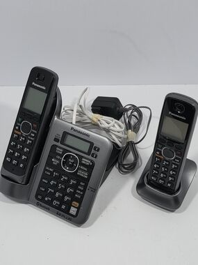 Panasonic KX-TG155SK Link2Cell Bluetooth Cordless Phone 2 Handsets Answering